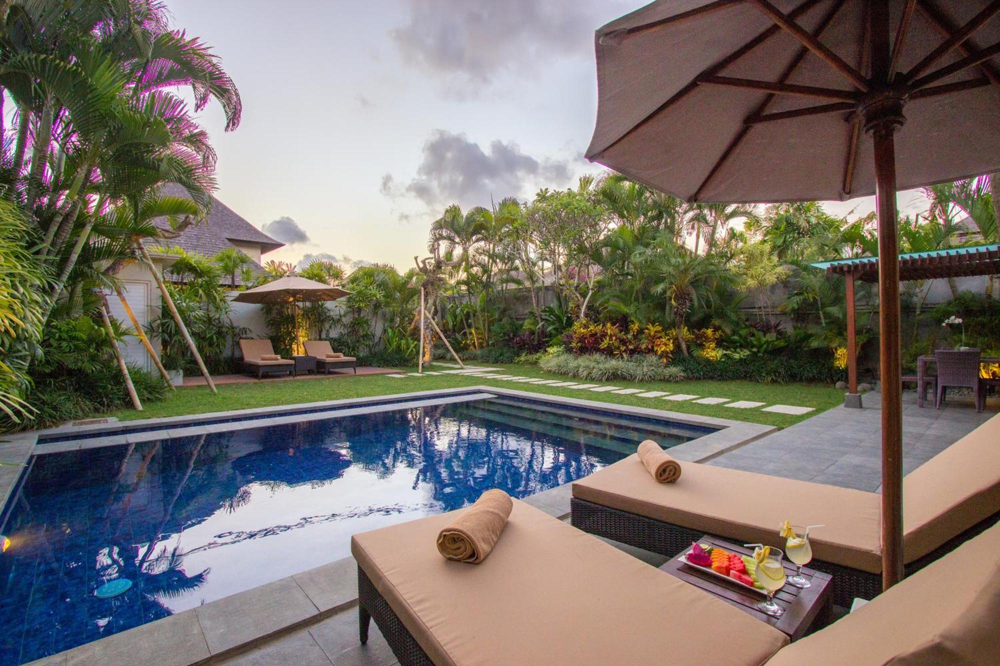 Serene Villas Seminyak Exteriör bild