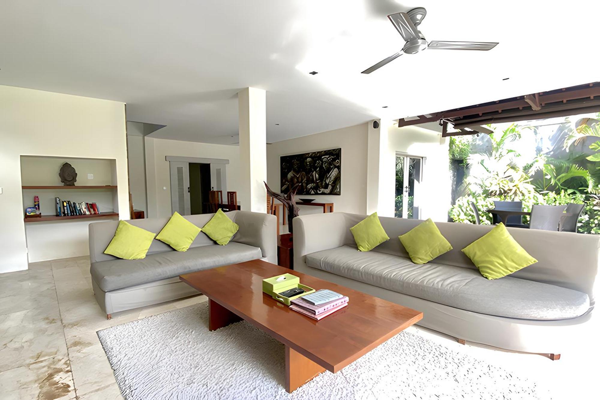 Serene Villas Seminyak Exteriör bild