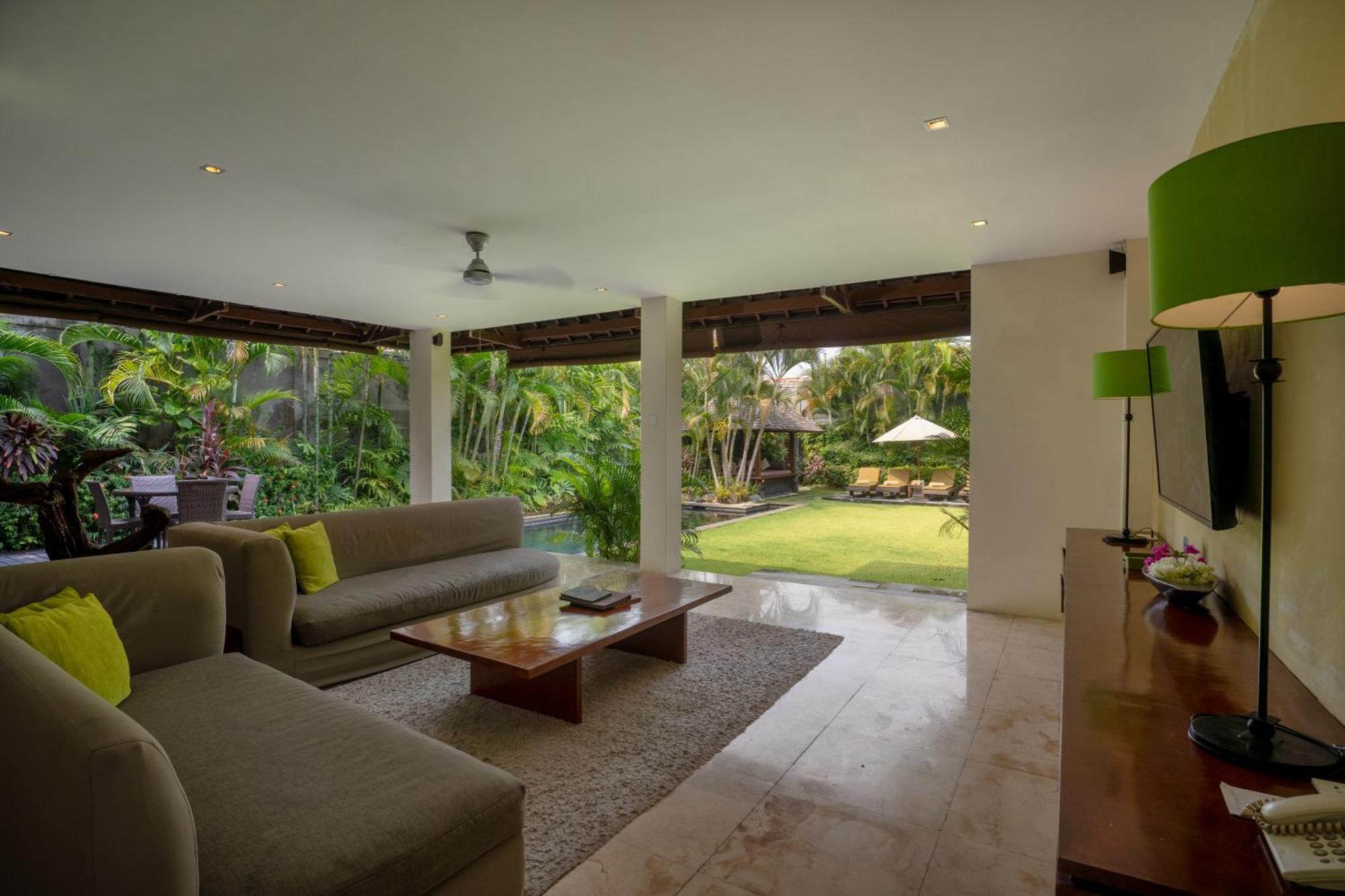 Serene Villas Seminyak Exteriör bild