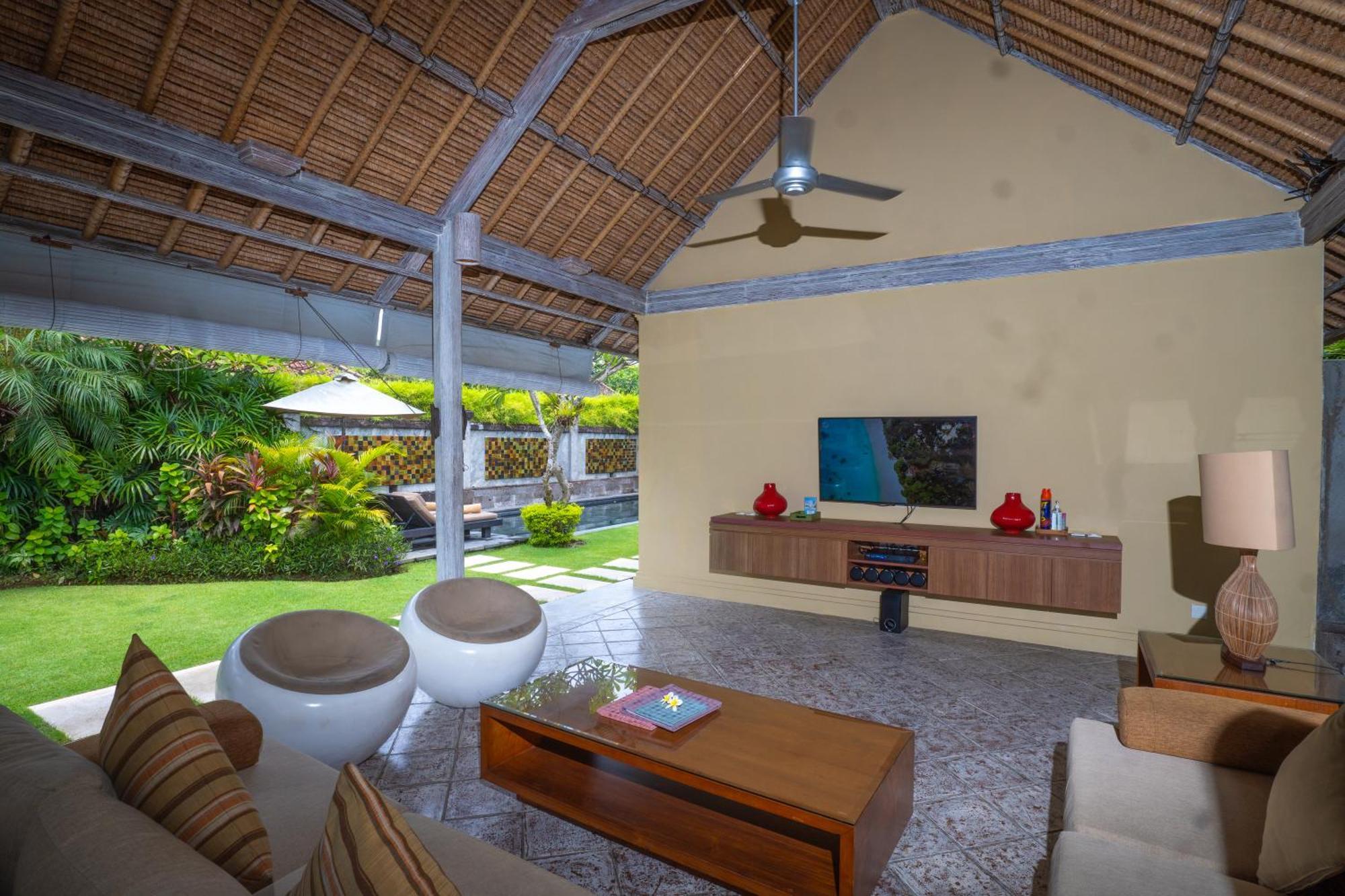 Serene Villas Seminyak Exteriör bild