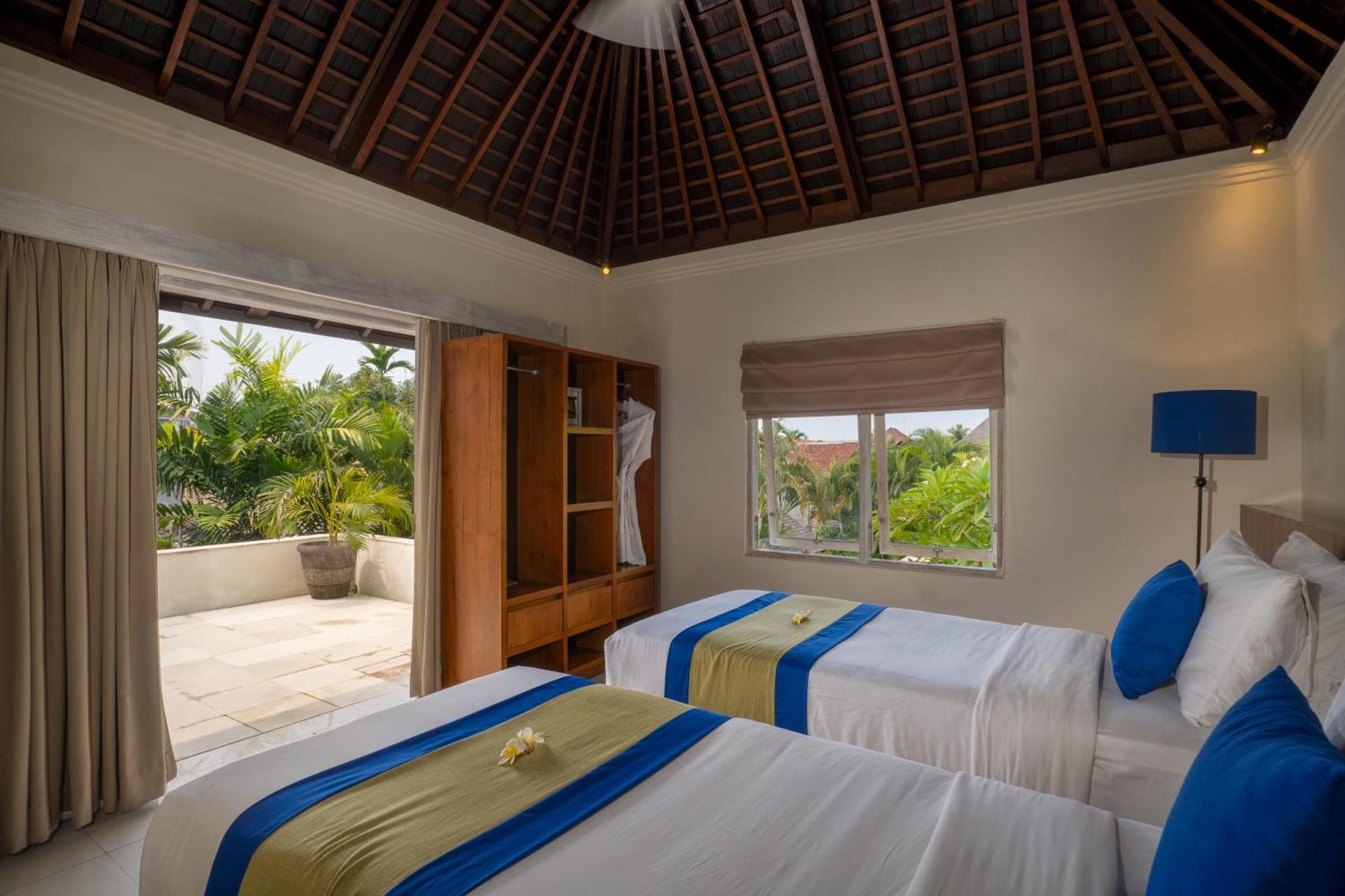 Serene Villas Seminyak Exteriör bild