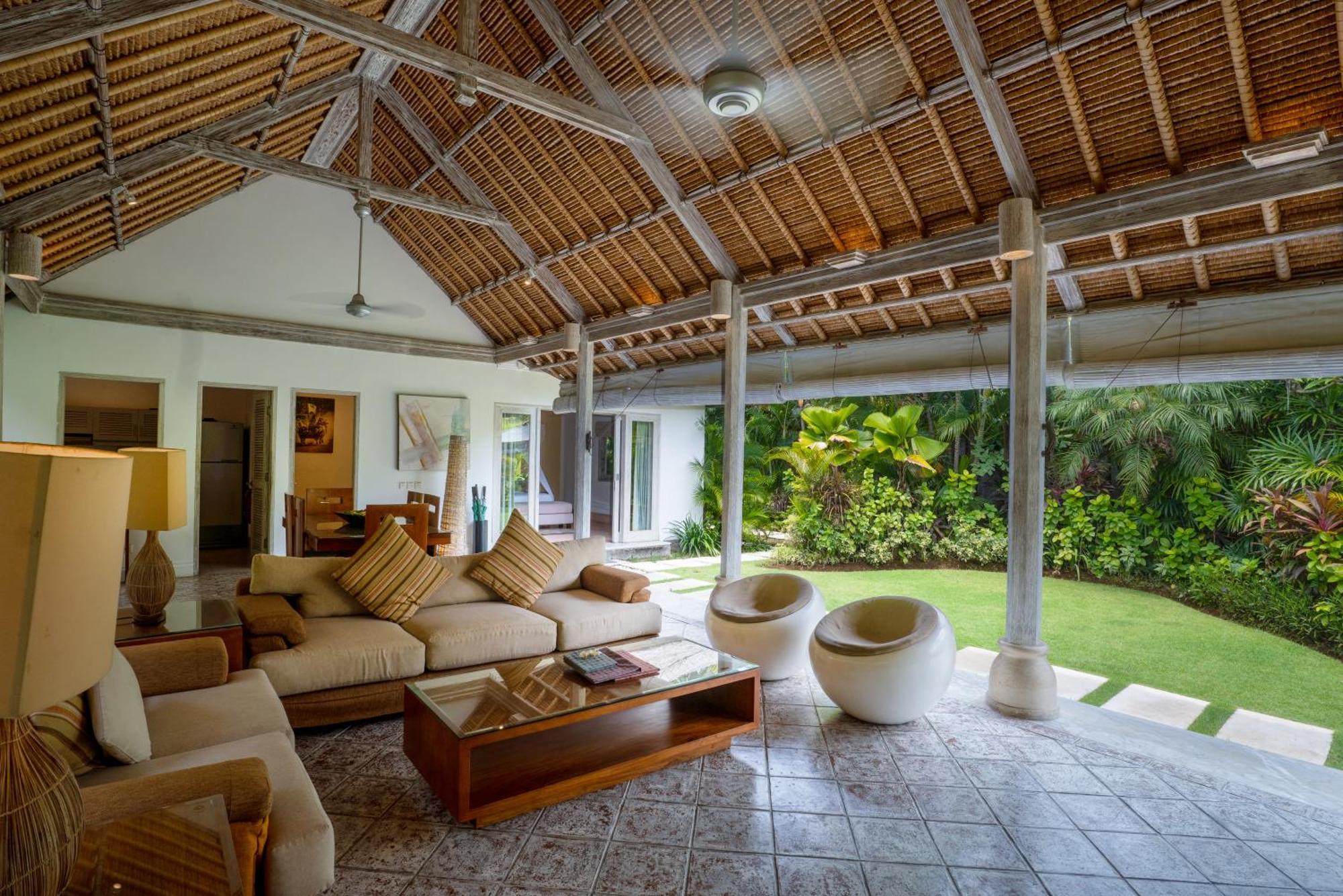 Serene Villas Seminyak Exteriör bild