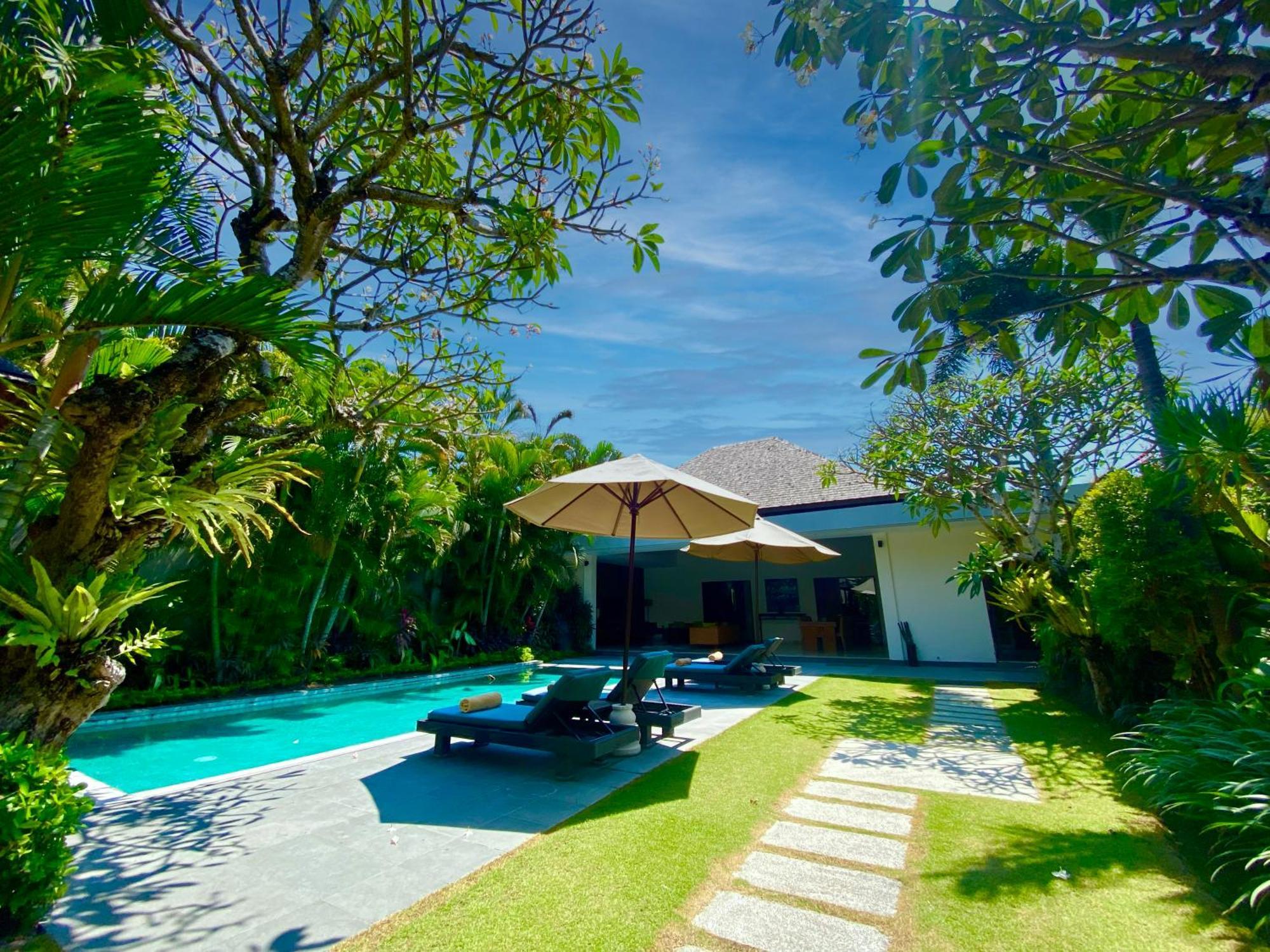 Serene Villas Seminyak Exteriör bild