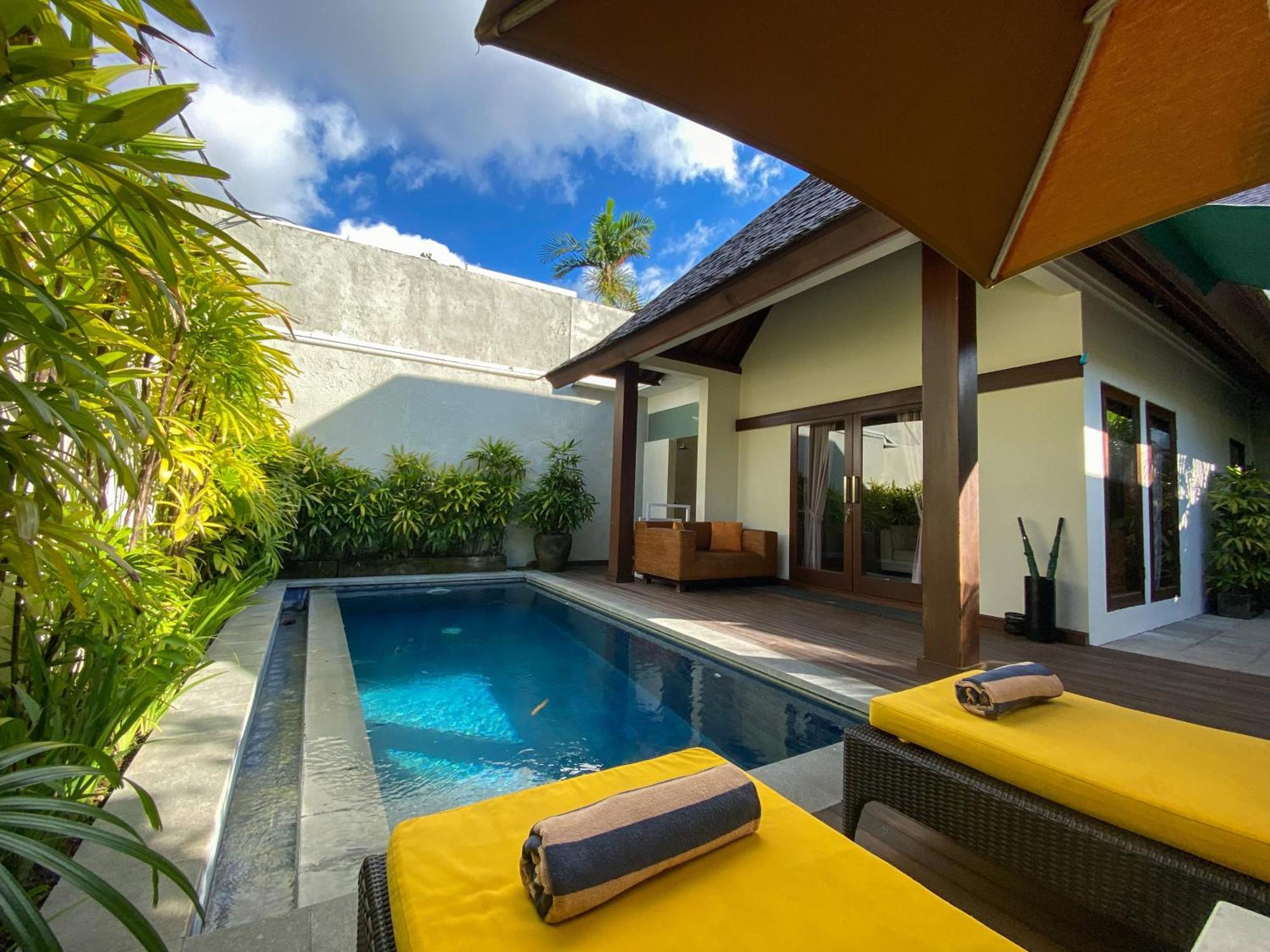 Serene Villas Seminyak Exteriör bild