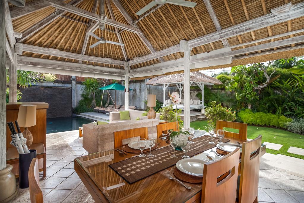 Serene Villas Seminyak Exteriör bild
