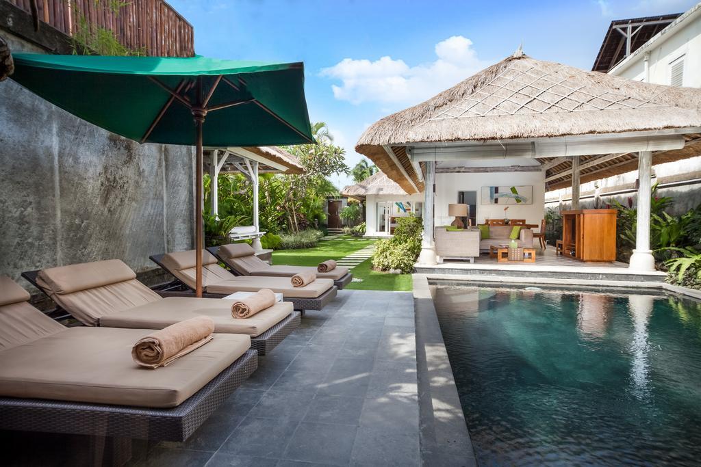 Serene Villas Seminyak Exteriör bild