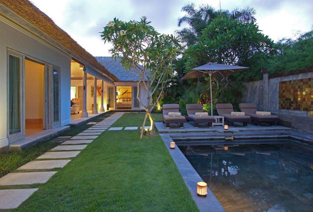 Serene Villas Seminyak Exteriör bild