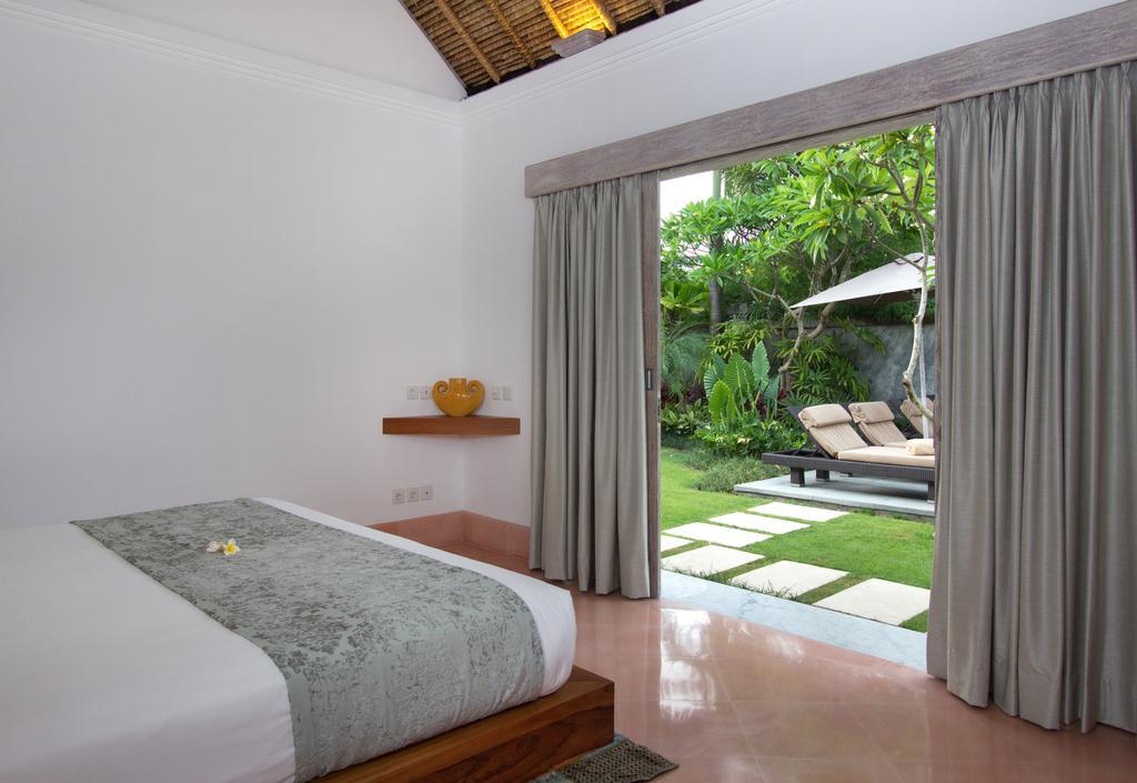 Serene Villas Seminyak Exteriör bild